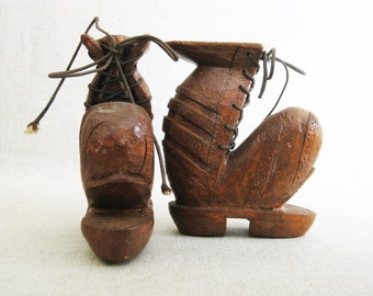 Wooden Boot Sculpture, Folk Art Carving, Miniature Shoes Pair Primitive Rustic Vintage Décor