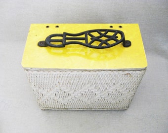 Shoe Shine Storage Box with Basket Weave and Plastic Hinged Lid Vintage Small Storage
