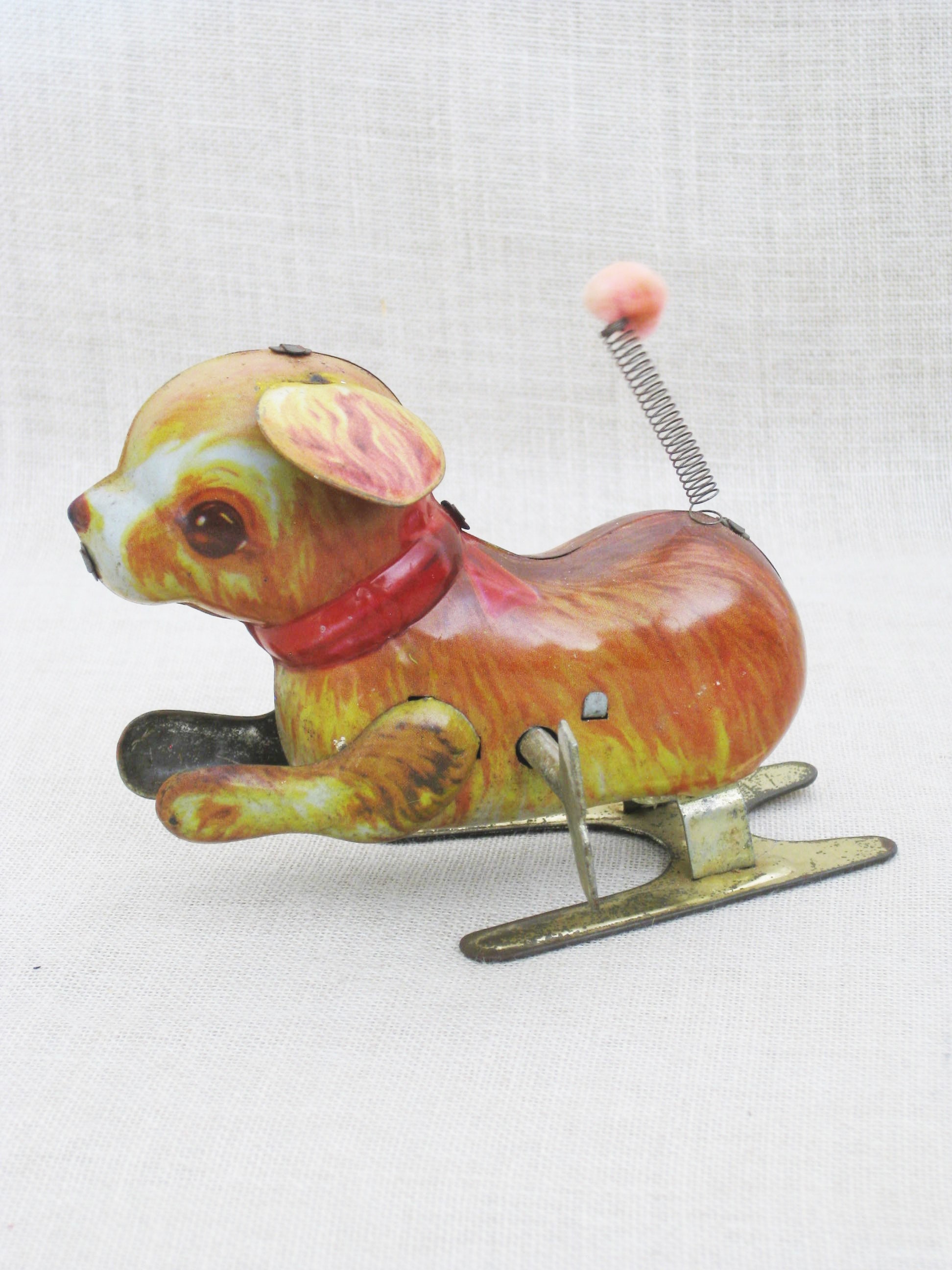 Vintage Wind Up Pressed Litho Metal Mechanical Toy Dog, Puppy, Key