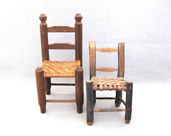 Primitive Doll Chairs, Miniature Folk Art Dollhouse and Display, Vintage Kitchen and Nursery Home Décor