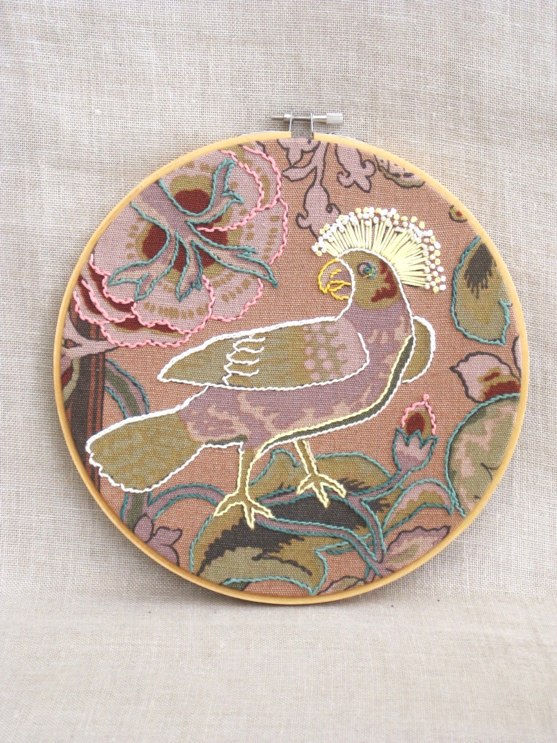 Hoop Art Embroidery, Hand Embroidery, Embroidery Art, Bird, Parrot