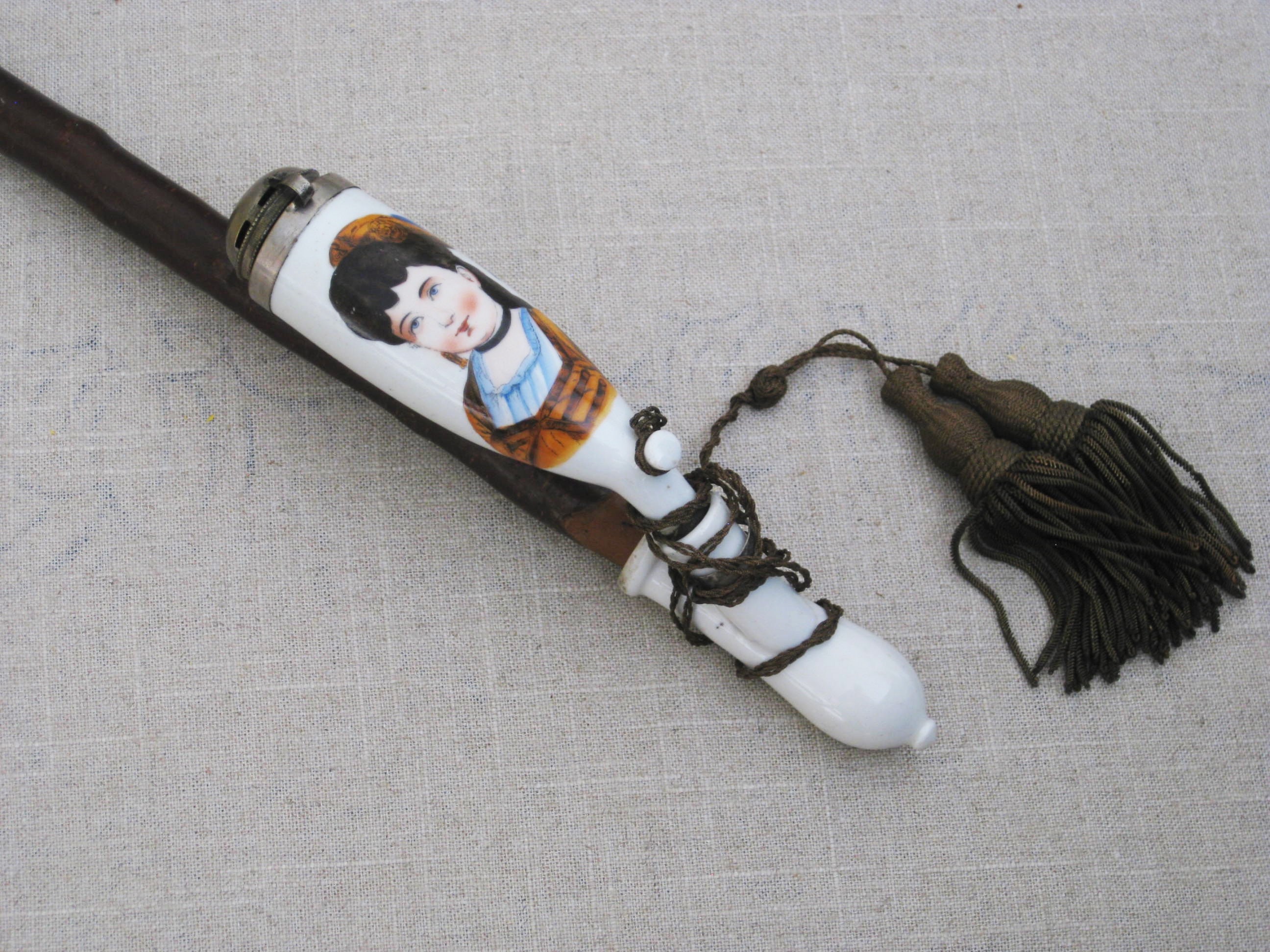 Vintage European Smoking Pipe with Porcelain Bowl and Lid, Female