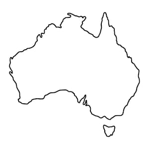 Puede incluir: Un sencillo dibujo de línea negra del continente de Australia, incluida la isla de Tasmania, representado como un contorno continuo sobre un fondo blanco liso. La forma captura la distintiva geografía costera de la masa terrestre.