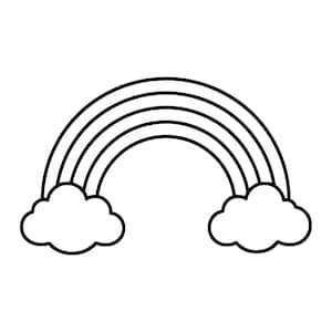 Op de afbeelding: Een zwart-wit lijntekening van een regenboog die over twee pluizige wolken boogt. Het ontwerp bestaat uit vier duidelijke, concentrische bogen die de regenboogvorm vormen, met aan elk uiteinde van de boog een wolk geplaatst.