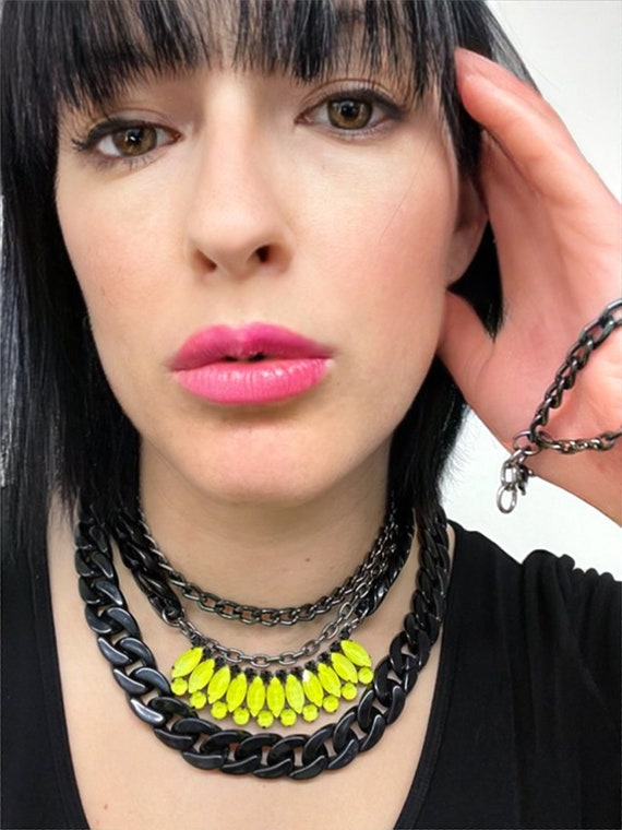 Neon yellow choker sale
