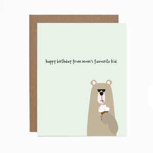 Carte d'anniversaire pour maman - rivalité entre frères et sœurs - carte d'anniversaire amusante - l'enfant préféré de maman - petit gâteau - anniversaire de famille - faune sauvage - ours