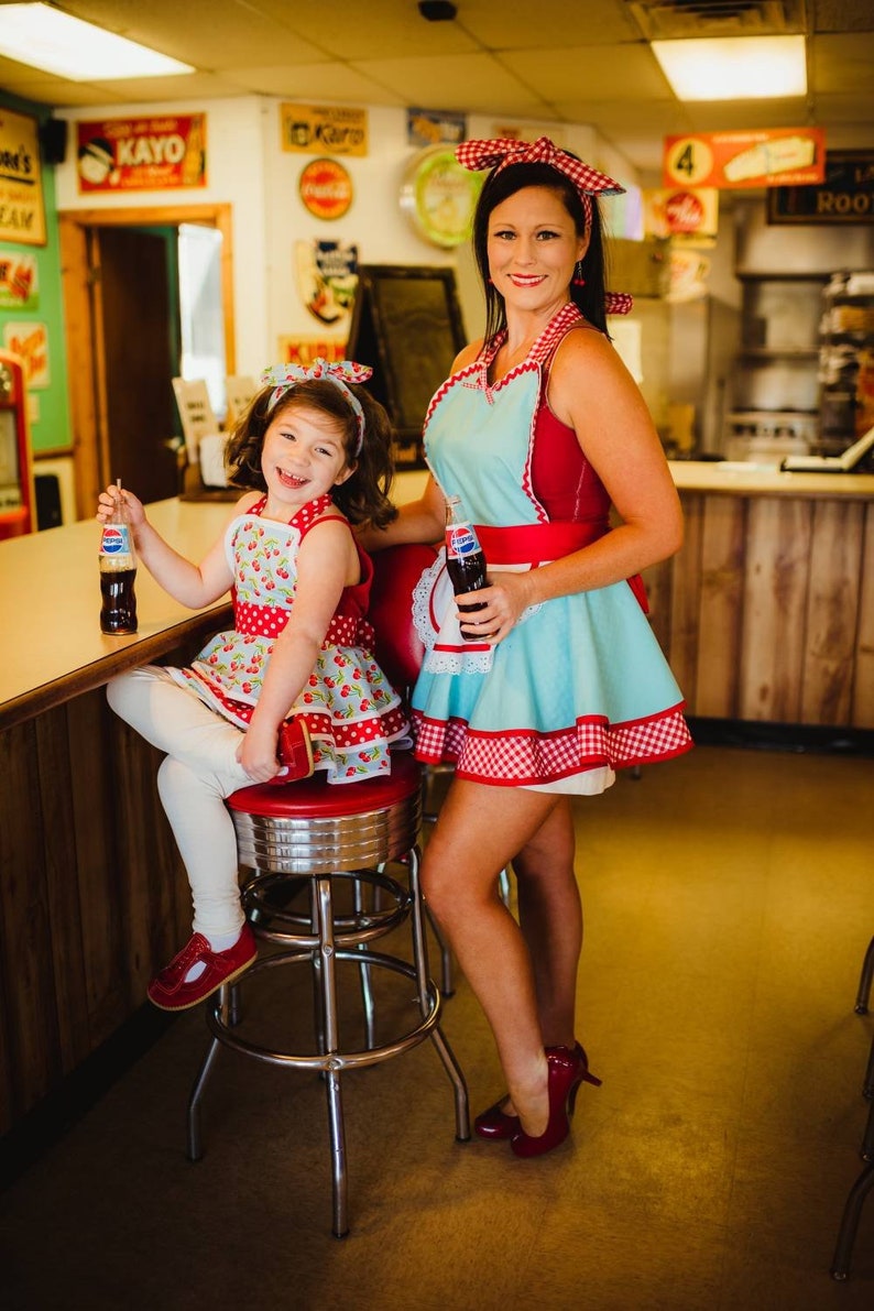 Retro Style 50s Diner Waitress Apron | Etsy