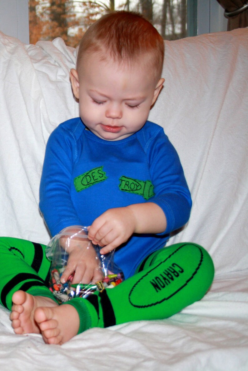 Twin set of Crayon Create and Destroy baby image 3