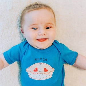 Valentine&#39;s Day &quot;CUTIE PIE&quot; Onesie® Bodysuit for Baby girls, perfect for 1st Valentine&#39;s Day pictures photos, pie baby onesie