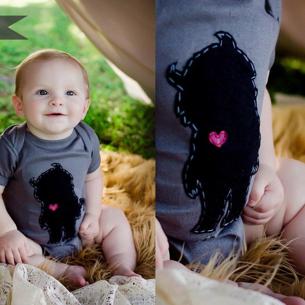 Carol oder Max Silhouette, "Where the Wild Things Are" von Maurice Sendak inspiriert Bodysuit für Baby