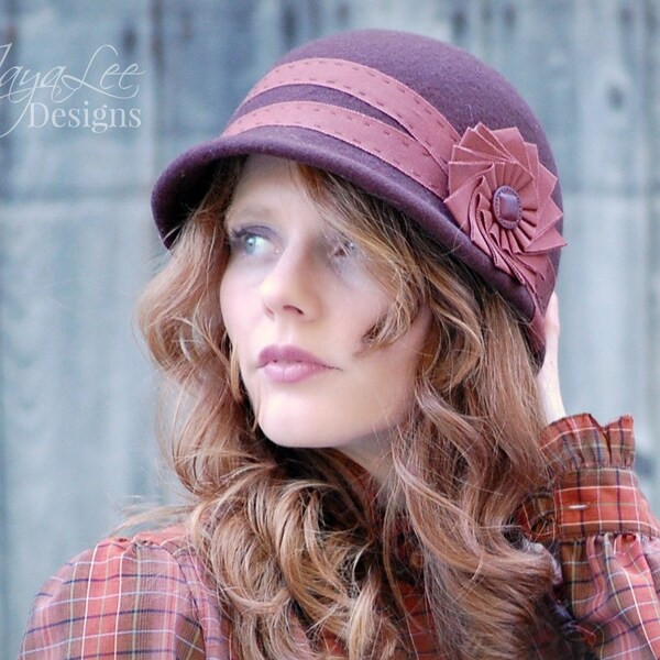 Cloche Hat / Rustic Brown Wool Felt