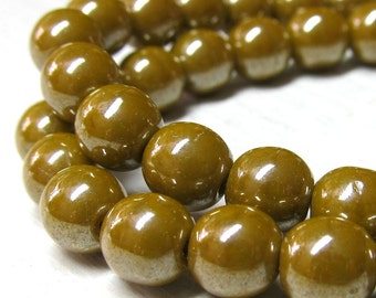 Czech Glass Beads 6mm Shiny Golden Caramel Smooth Rounds - 30 Pieces