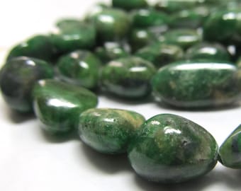 Garnet Beads 12 x 8mm Smooth Free Form  Deep Grossular (Green) Gemstone Ovals - 15 pieces