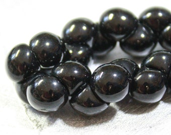 Czech Glass Beads 9 X 8mm Smooth Shiny Opaque Onyx Black Marbled Buttons - 30 Pieces