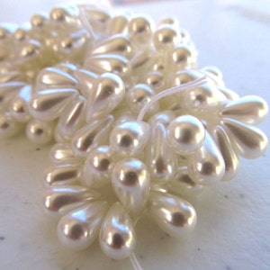 Czech Glass Teardrop Beads 10 x 6mm Pearl Snow White 50 Pieces image 2