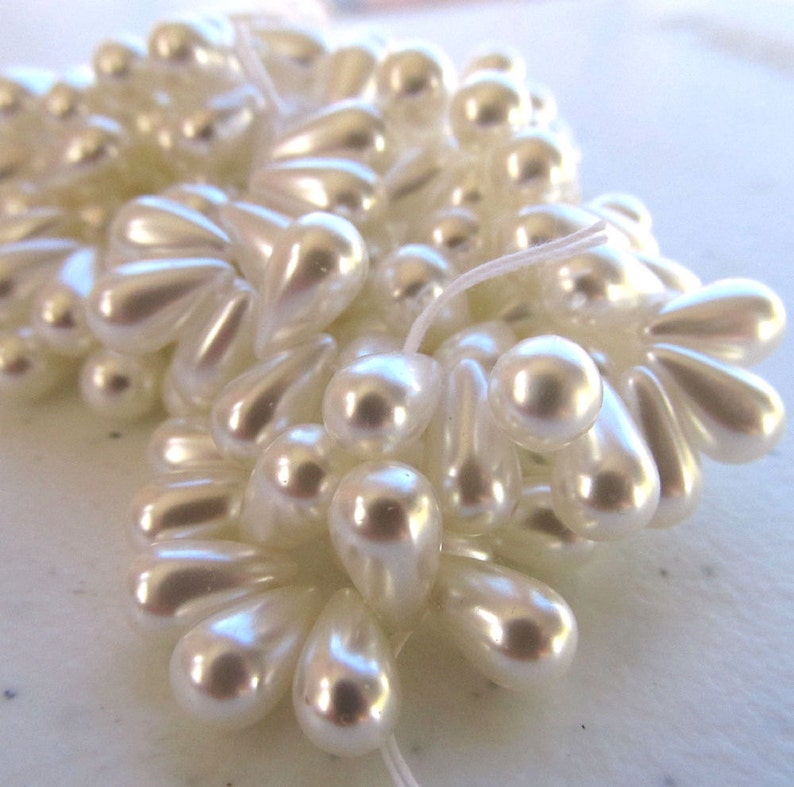 Czech Glass Teardrop Beads 10 x 6mm Pearl Snow White 50 Pieces image 2