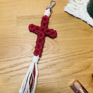 Macrame Cross Keychain | Handmade Christian Keychain | Religious Gift | Boho Car Charm | Faith Key Ring | Baptism Gift | Easter Favor