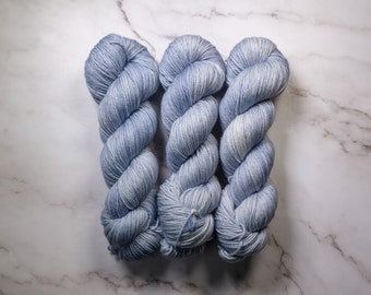 Hand Dyed Yarn - Gloria | Semi Solid Yarn | Fingering Weight | Superwash Merino  | Worsted Yarn | Knitting Yarn | Sweater Yarn | DK Weight