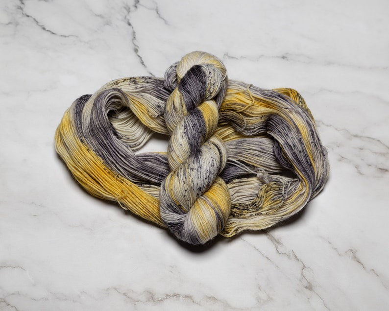 Hand Dyed Yarn Bumble Bee Variegated Yarn Fingering Weight Superwash Merino Worsted Yarn Mini Yarn Sweater Yarn DK Weight image 2