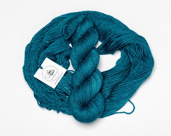 Hand Dyed Yarn - Blue Tide | Semi Solid Yarn | Superwash Merino Wool | Fingering Weight | Tonal Yarn | DK Yarn | Worsted Weight | Sport yarn