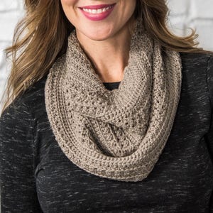 Crochet cowl pattern, crochet, cowl, pattern, easy cowl, one skein, PDF pattern,