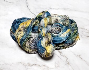 Dyed To Order - Daisy Blues | Merino yarn | Hand Dyed Yarn | Sport Yarn | Made To Order | Indie Dyed Yarn | Fingering Yarn | DK | Worsted