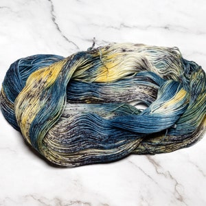 Dyed To Order Daisy Blues Merino yarn Hand Dyed Yarn Sport Yarn Made To Order Indie Dyed Yarn Fingering Yarn DK Worsted image 6