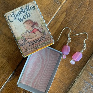 MatchBOOK Earrings - Charlotte’s Web