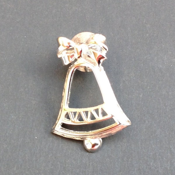 Vintage Avon Festive Bell Pin Brooch  1981 Festive Christmas Jewelry