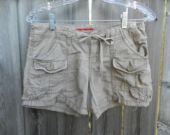Vintage Union Bay Khaki Shorts 1998-2006 Size 3