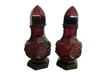 Vintage Avon Red Saltshakers Cape Cod 1978-1980