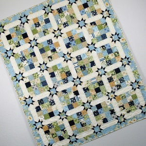 Sixteen Patch Star - eenvoudig pdf-quiltpatroon - maten inclusief tafelblad, schoot, baby, plaid, tweeling en koningin - Great Stash Buster