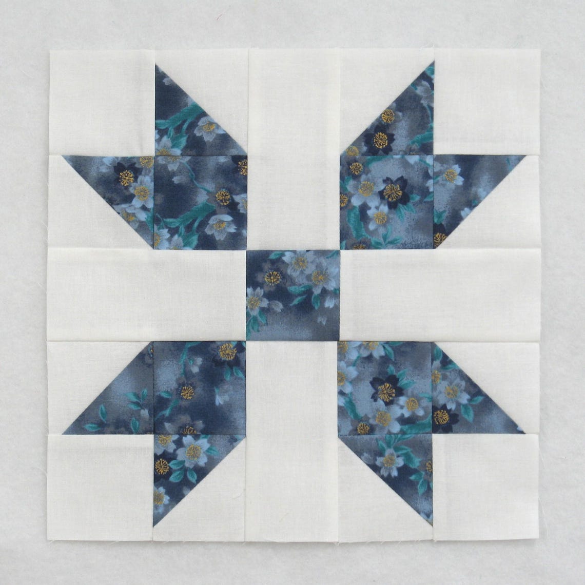 Algonquin Charm Quilt BLOCK Pattern - PDF Instant Download - 2 Sizes ...