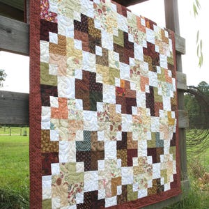 Antique Tile PDF Quilt Pattern, a Scrappy Beginner-Friendly Design in Four Sizes - Lap/Baby, Throw, Queen, and King