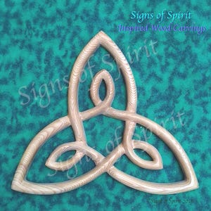 Celtic Knot of Inner Strength Wood Carving Triquetra Variation Trinity Triangle Wall Art Irish Scottish Welsh Home decor Hermetic Principles