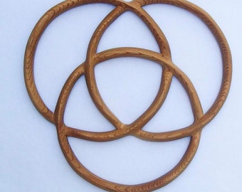 Celtic Knot of Three Circles-Trinity Knot of Integration Wood Carving