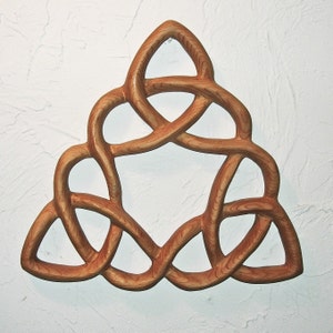 Celtic Cloverleaf Triquetra, Wood Carved Celtic Knot Wall Hanging, Irish Home decor, Trinity Knots symbolize Triple Goddess or Holy Trinity