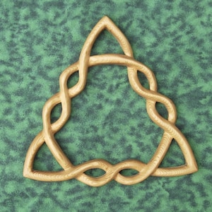 Braided Triquetra Celtic Trinity Knot Wood Carving Wiccan Celtic Goddess Irish Home decor Holy Trinity Christian wall hanging