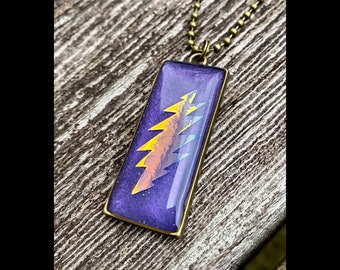 Handmade bolt resin necklace Keikosbeadbox