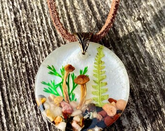 Handmade real mushroom, flowers and plants resin necklace. Keikosbeadbox