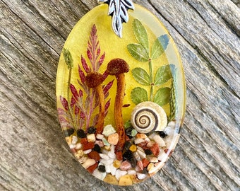 Handmade real mushroom, flowers and plants resin necklace. Keikosbeadbox