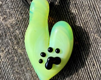 Paw print heart handmade lampwork glass boro bead pendant keikosbeadbox