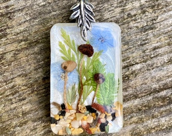 Handmade real mushroom, flowers and plants resin necklace. Keikosbeadbox