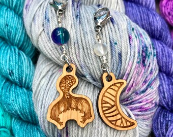 Mermaid Moonset Stitchmarkers with Iridescent Glass Bead Accent - Progress Keeper Set for Knitting & Crochet