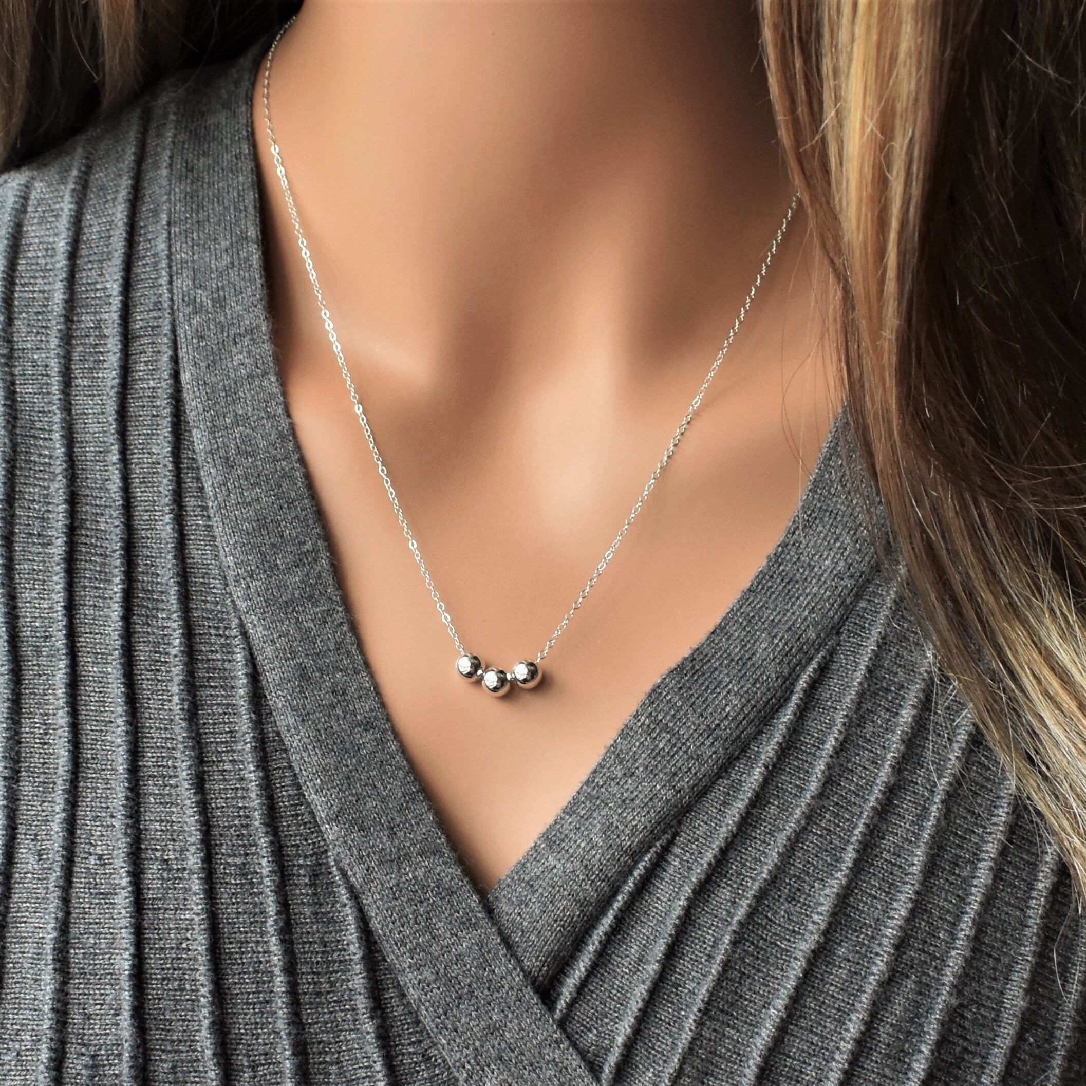 VVV☆[SET] SILVER BEADS SURGICAL RIBBON NECKLACE il_fullxfull.4608519036_hi4u.jpg