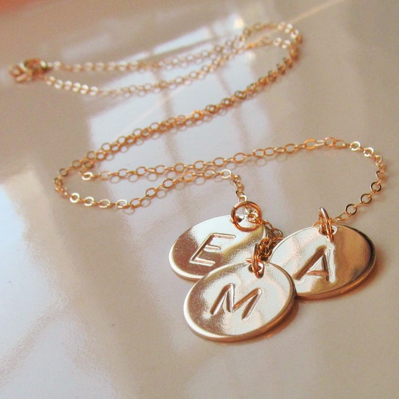Initial necklace 2024 gold for boyfriend