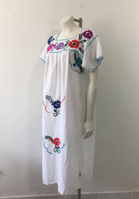 Vintage Mexican Dress White Cotton Maxi Floral Em… - image 3