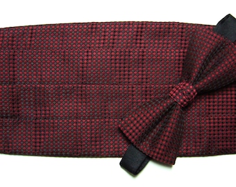 Vintage Oxblood Red and Iridescent Black Cummerbund & Matching Bow Tie Set w/ All Over Geometric Micro Diamond Pattern - Adjustable