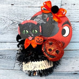 Retro Halloween Black Cat & Owl Decor: Vintage Inspired Tier Tray Decoration