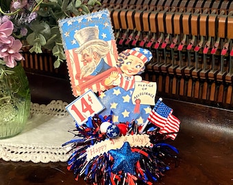 Vintage Patriotic Girl Decoration: Americana Tier Tray Decor